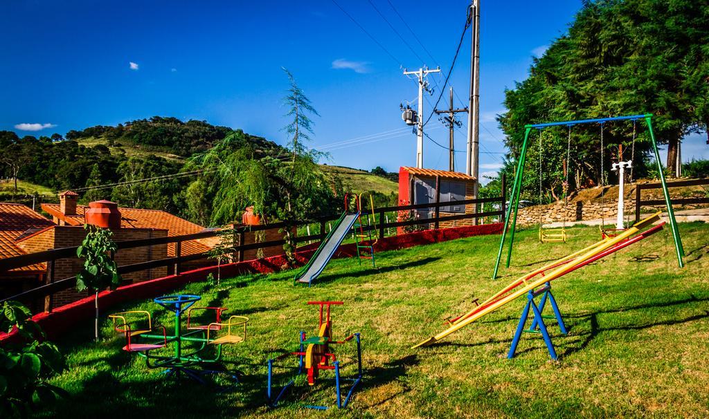 Encantos Do Vale Pousada E Spa Cultural Bueno Brandão Exteriör bild