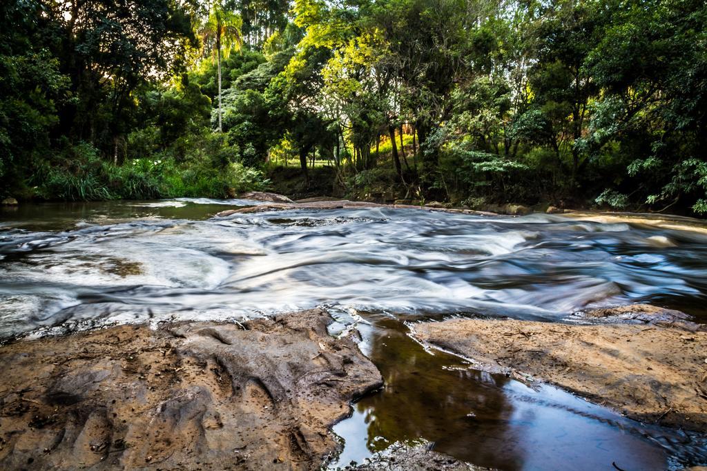 Encantos Do Vale Pousada E Spa Cultural Bueno Brandão Exteriör bild